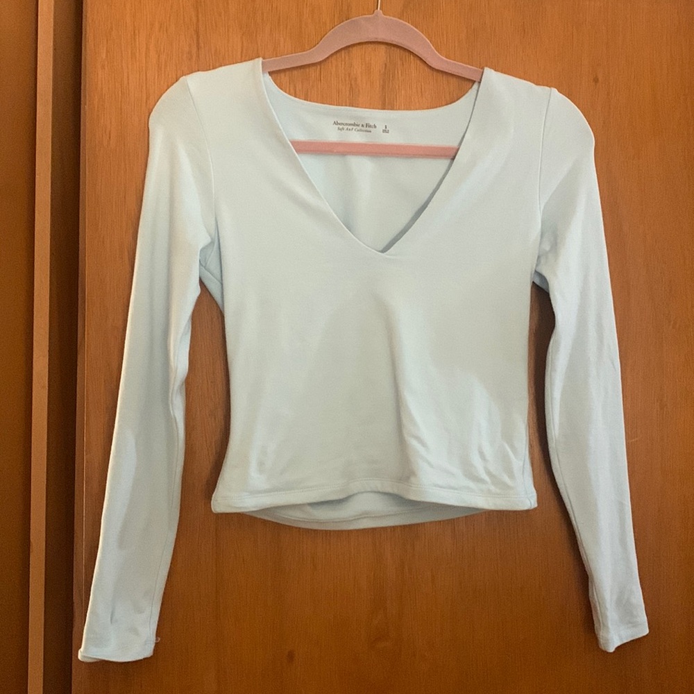 Abercrombie Long-Sleeve Cotton Seamless Fabric V-Neck Top